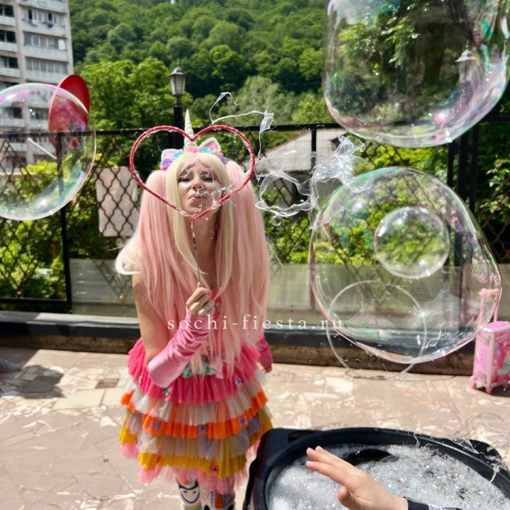 Шоу мыльных пузырей в Волжские