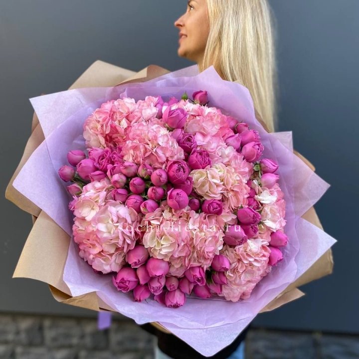 Макси-букет валдбери в Волжские