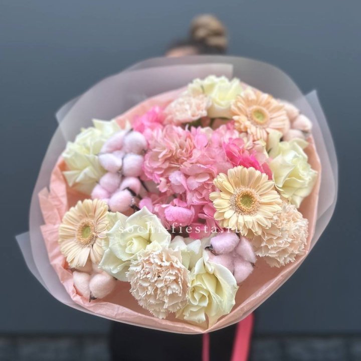 Букет облако для влюбленных в Волжские