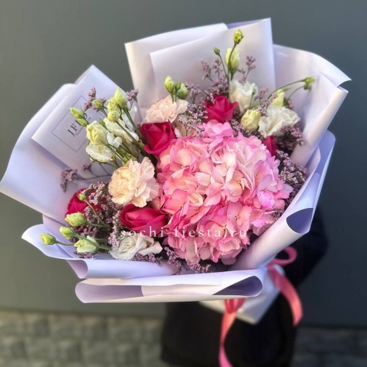 Гортензия "Перпил" в Волжские