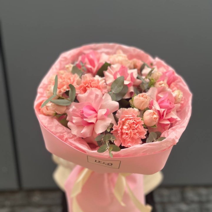  Сборный букет "Нелли" в Волжские