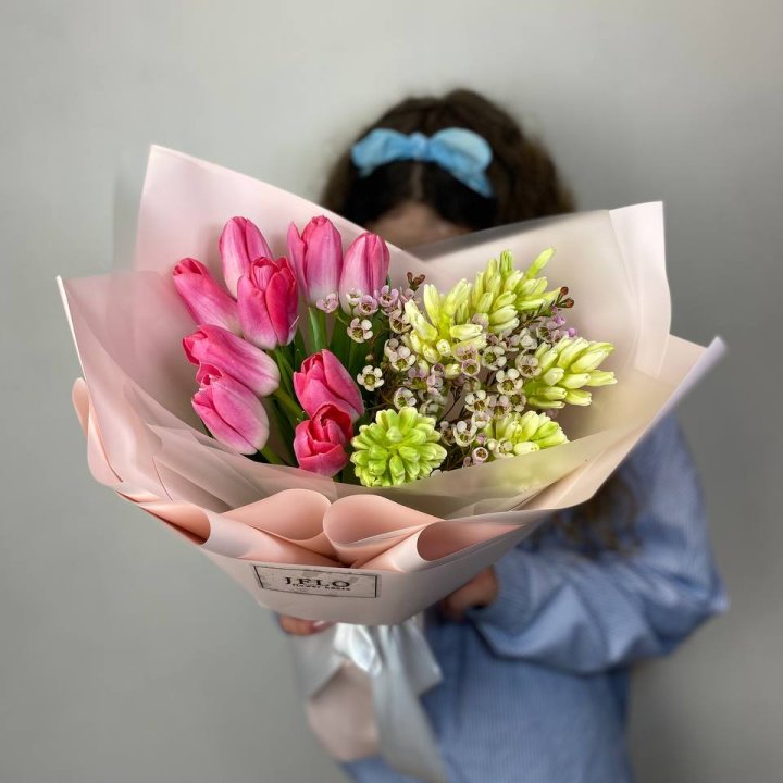  Дуо тюльпаны и гиацинты в Волжские