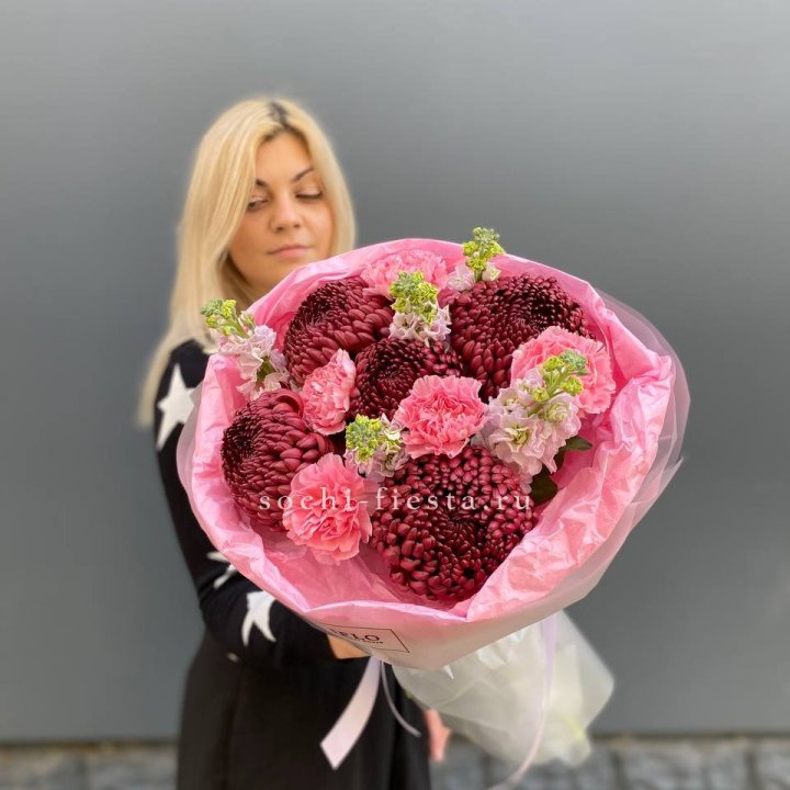 Букет "Сияющая любовь" в Волжские