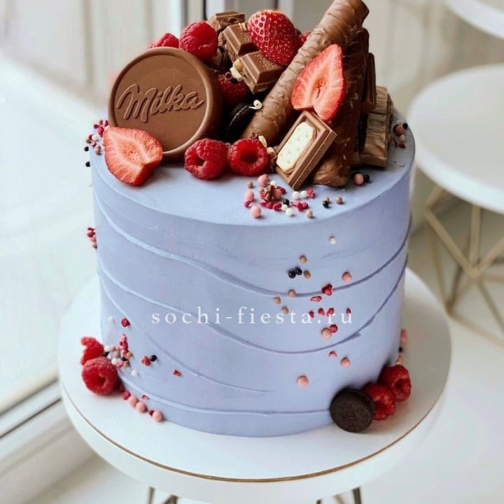 Торт "Milka's world" в Волжские
