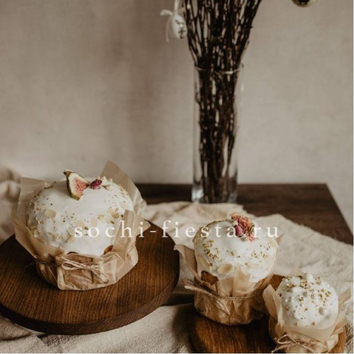 Кулич мини с изюмом в Волжские