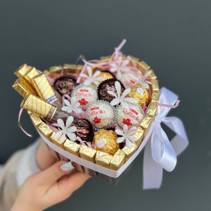 Подарочный набор шоколада в Волжские