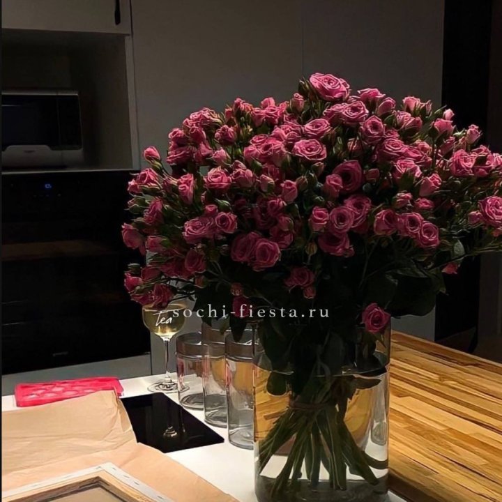 Цветочная подписка "Пакет большой" в Волжские