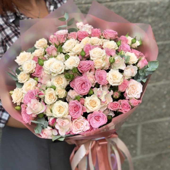 21 кустовая роза в Волжские