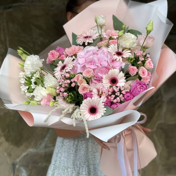 Авторский букет Пич в Волжские