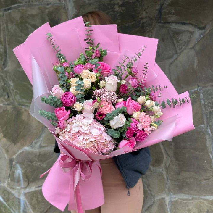 Дизайнерский букет "Паулина" в Волжские