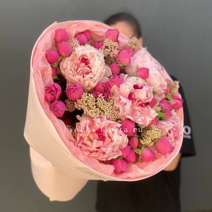  Букет с пионами "Преференс" в Волжские