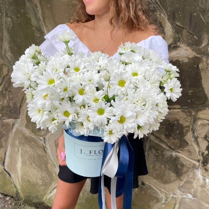 Коробка с хризантемами №2 в Волжские