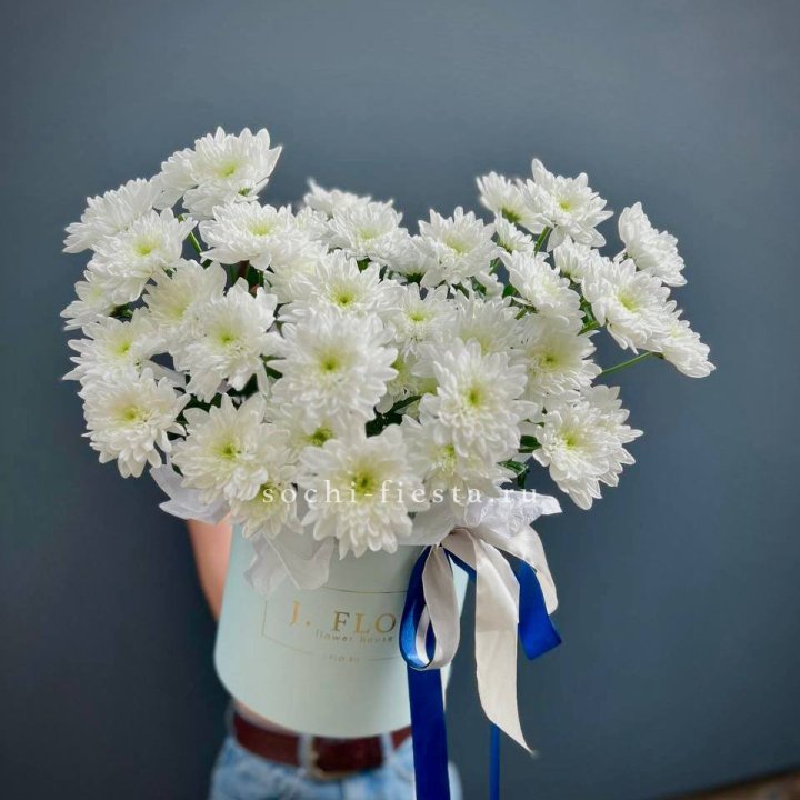 Коробка с хризантемами №3 в Волжские