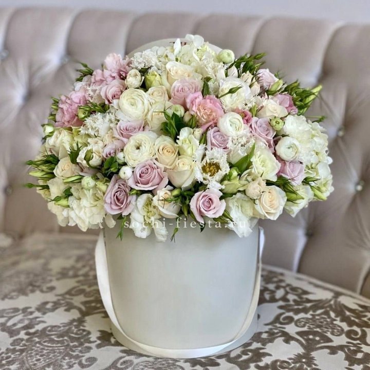 Цветочный бокс "Ловинг" в Волжские