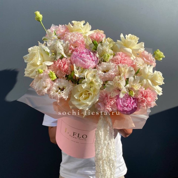 Дизайнерский бокс "Альфина" в Волжские