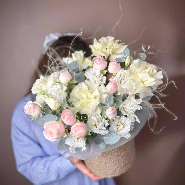 Авторский бокс "Милена" в джутовом кашпо в Волжские