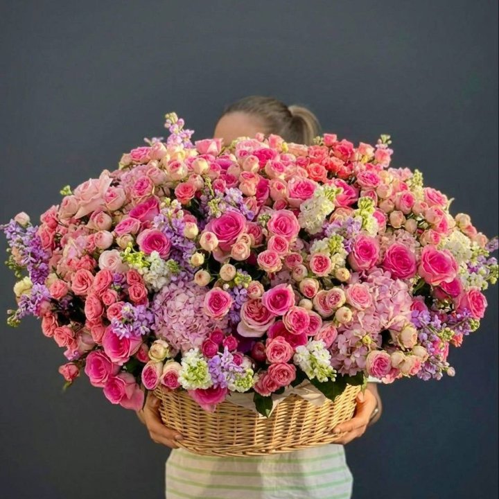 Цветочная корзина гигант №5 в Волжские