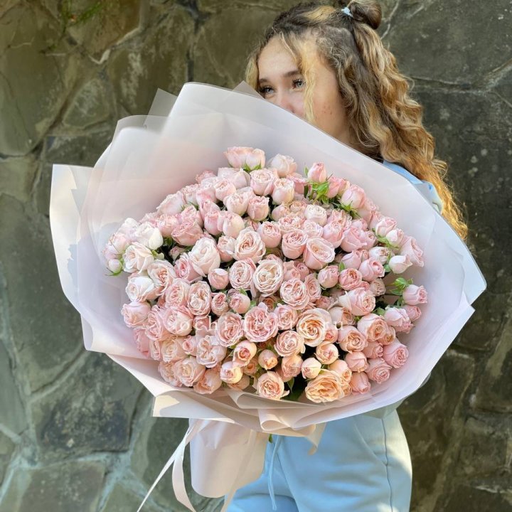 45 роза бомбастик Крем в Волжские