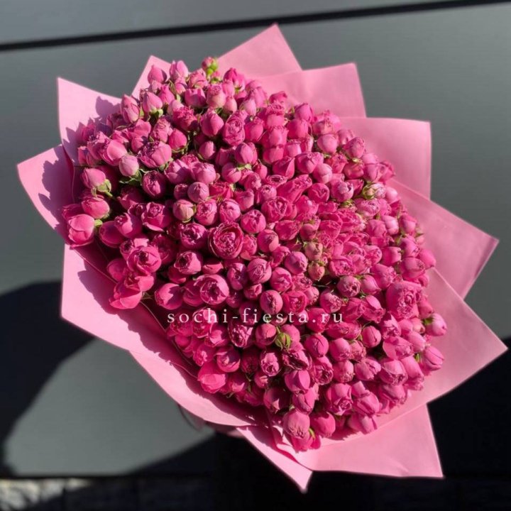 151 кустовая роза в Волжские