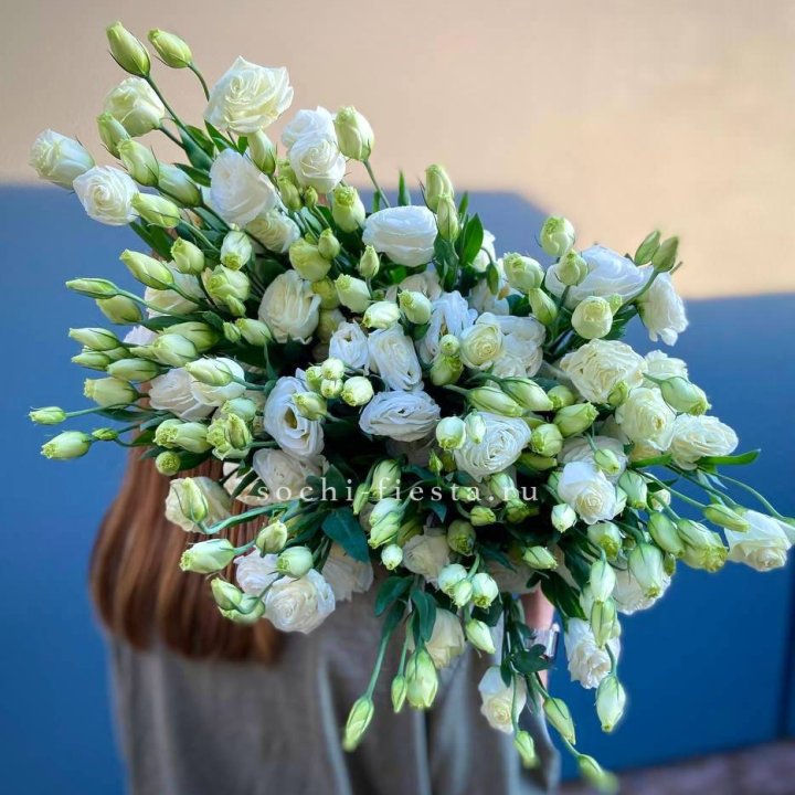 Охапка эустомы в Волжские