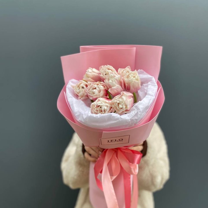 9 нежных тюльпанов в Волжские