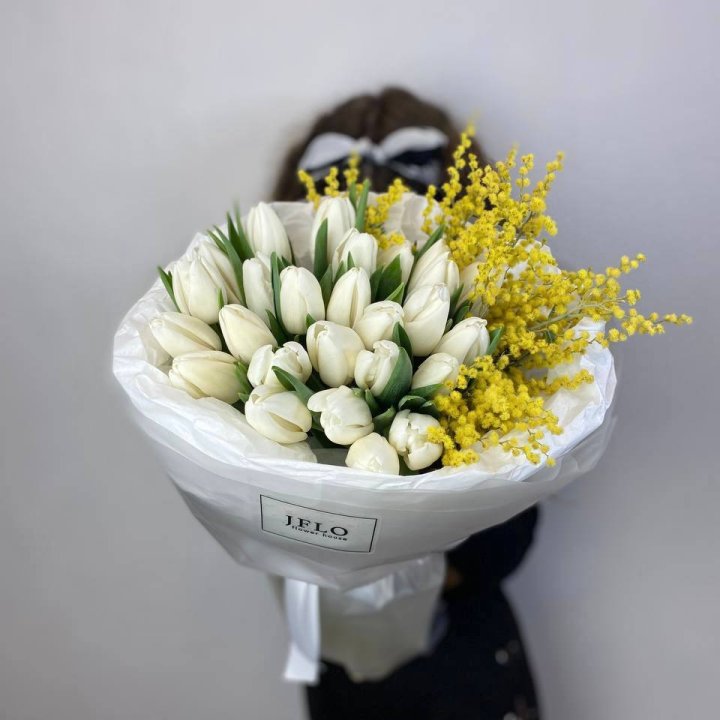 Дуо тюльпан и мимоза в Волжские