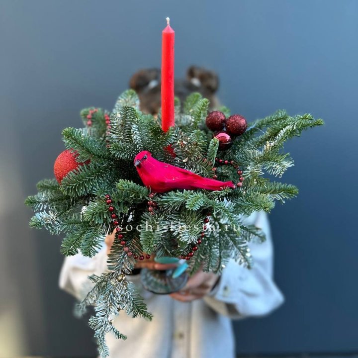 Новогодняя композиция в бокале в Волжские