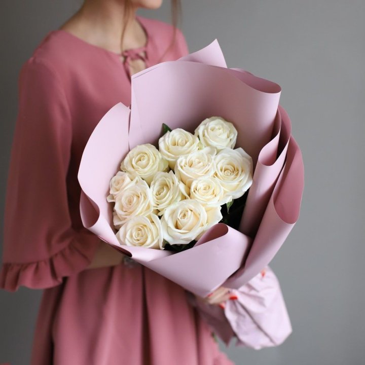 11 белых роз в Волжские
