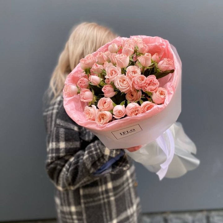 11 роз бомбастик в Волжские