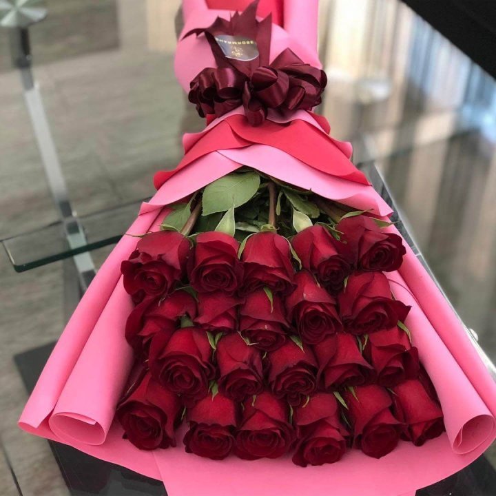 21 красная роза "Элеганс" в Волжские