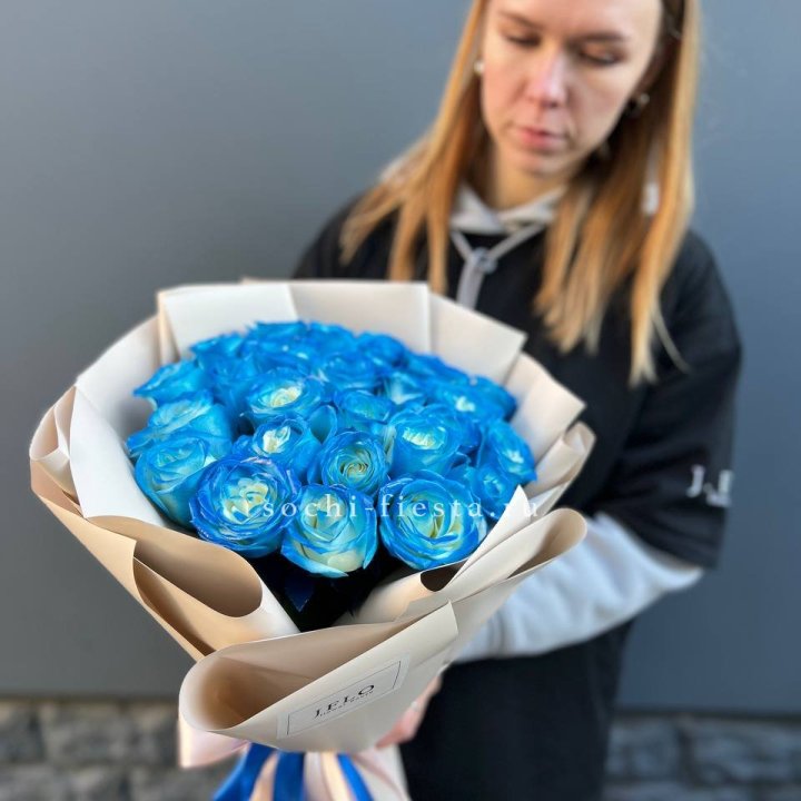 Букет синих роз блю логан в Волжские