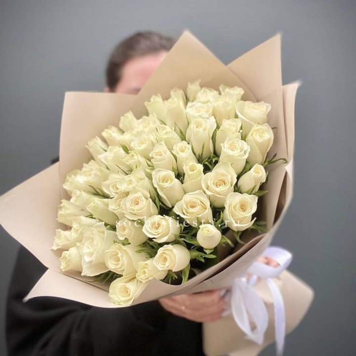51 белая кенийская роза  в Волжские