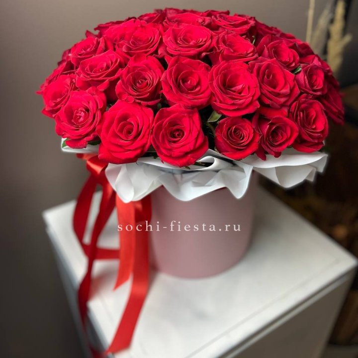 Красные розы 51шт  в коробке в Волжские