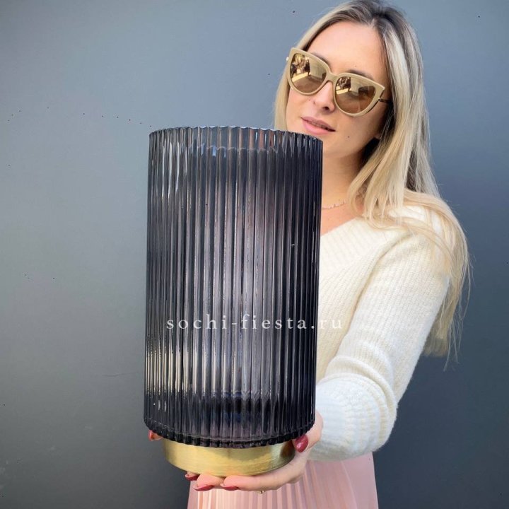 Стеклянная ваза №4 в Волжские