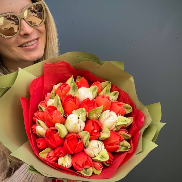 Зефирный букет из тюльпанов в Волжские